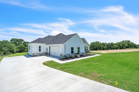 9012 Valley Oak Court Springtown TX 76082