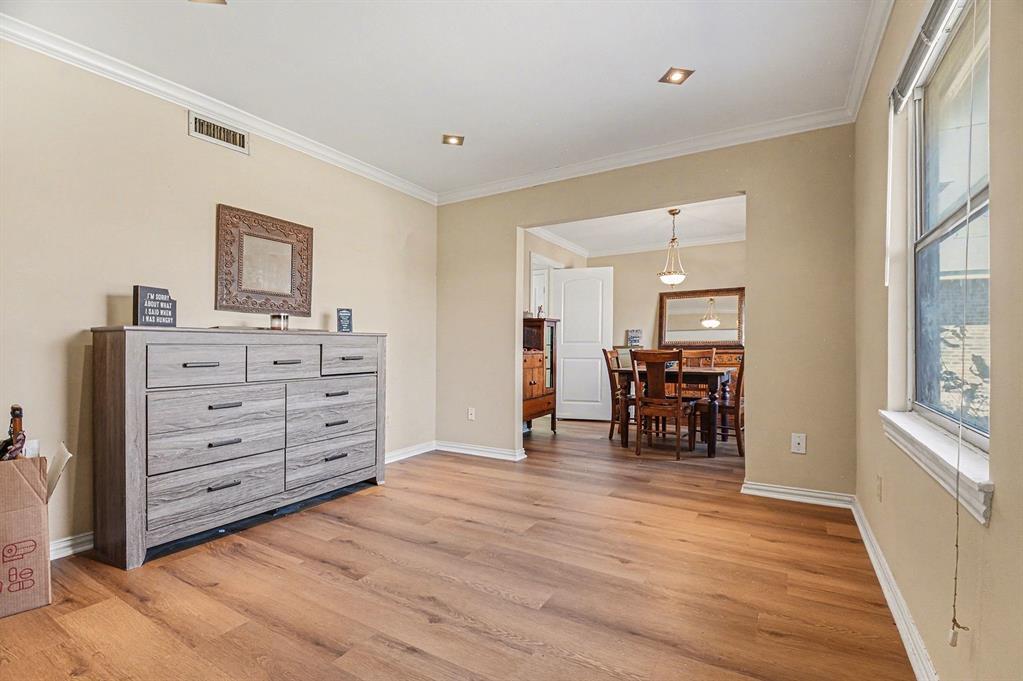 5005 Heather Glen Drive