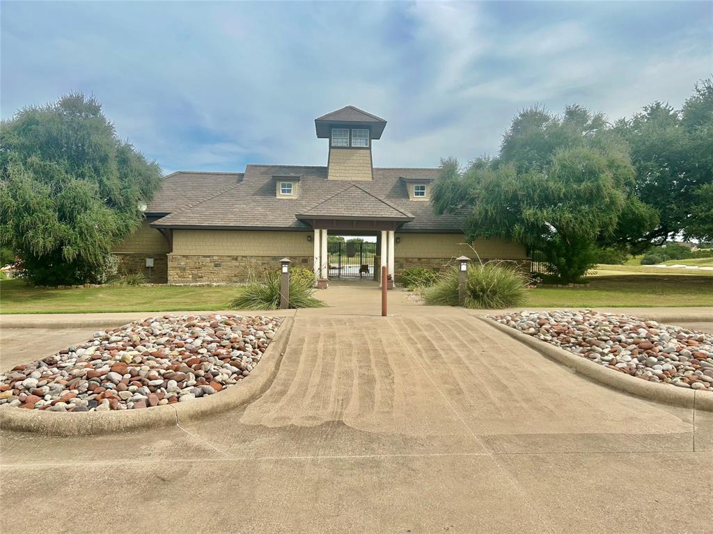 Retreat Ph 01 - Land