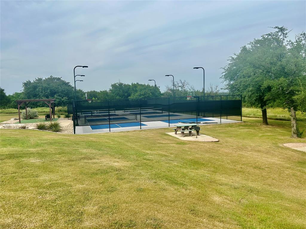 Retreat Ph 01 - Land