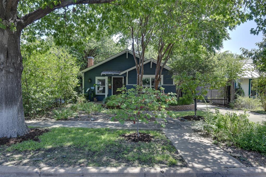 1713 Belle Place