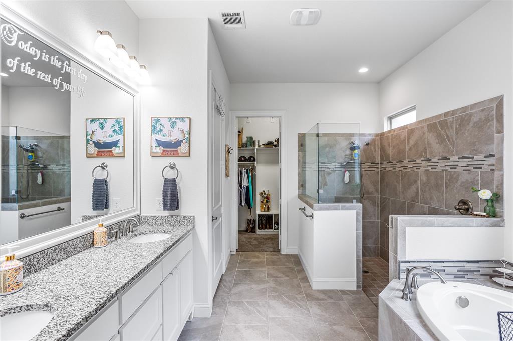 Resort On Eagle Mountain Lake - Residential