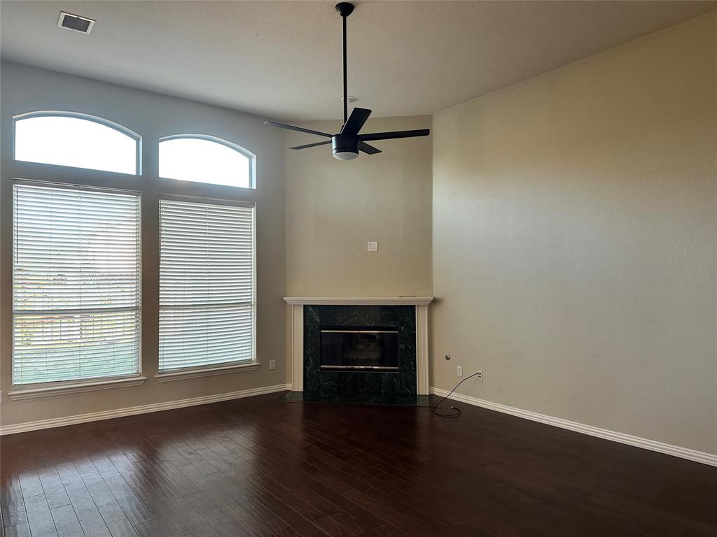 Vistas Of Coppell Ph 2c - Residential Lease