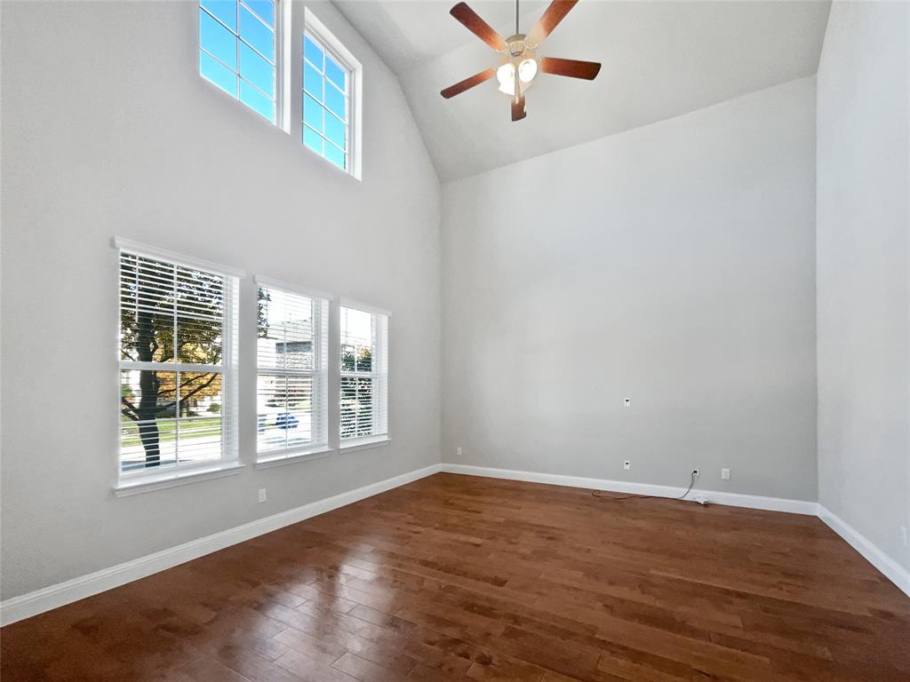 5401 Tuscarora Trail