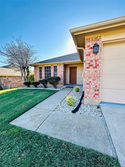 A home in Burleson