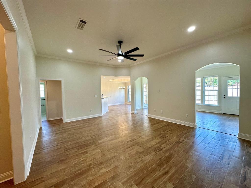 6201 W Oxbow Loop