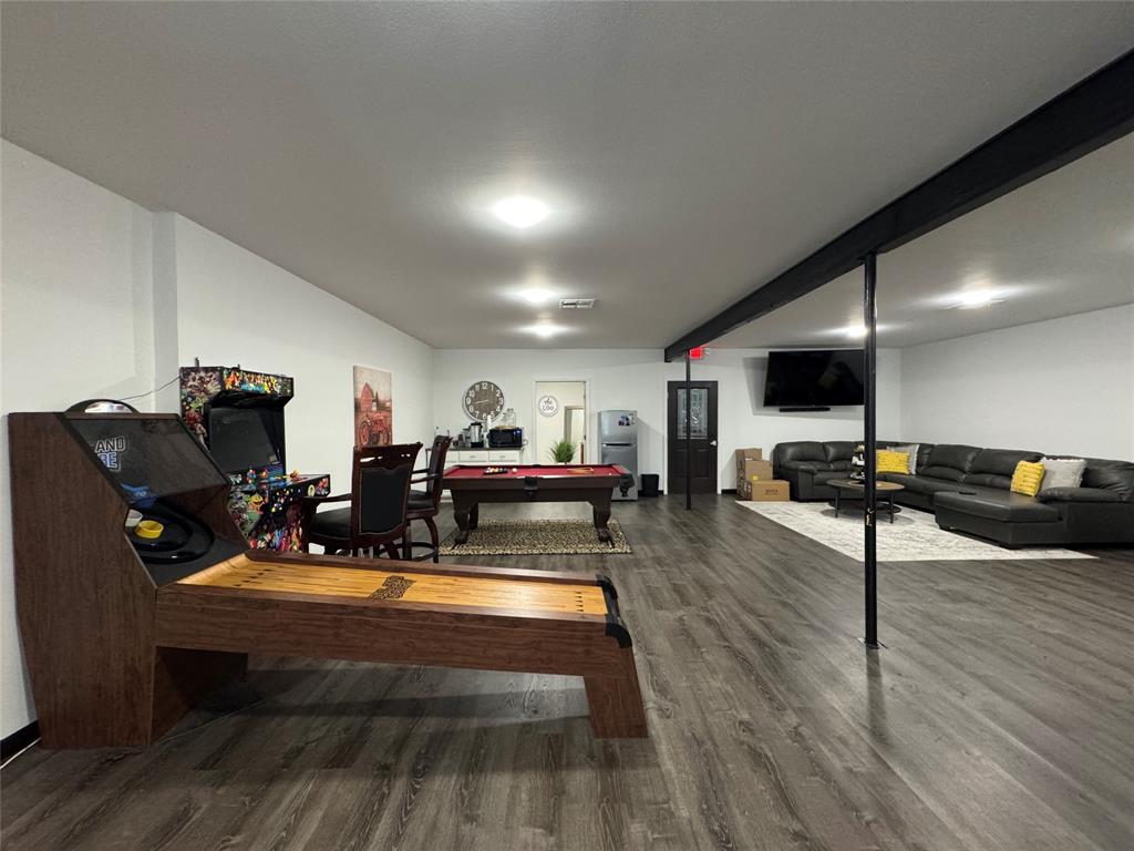 City Of Paris - Commercial Sale