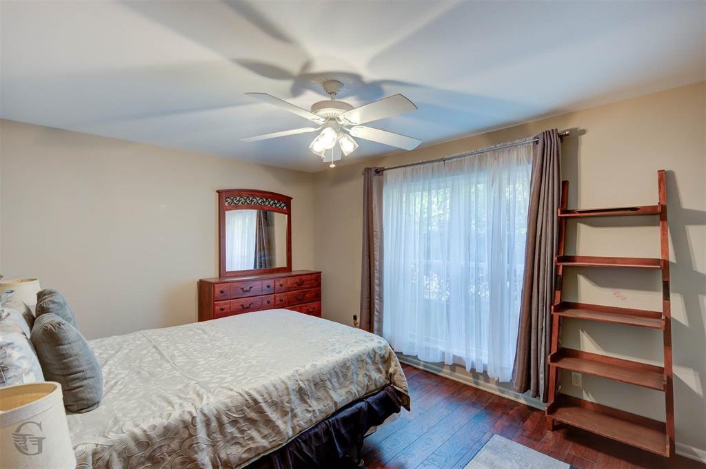 Fairfield Oaks Condos - Residential