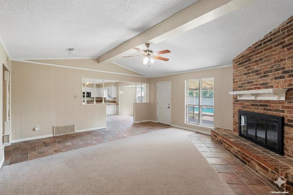 309 Crescent Drive