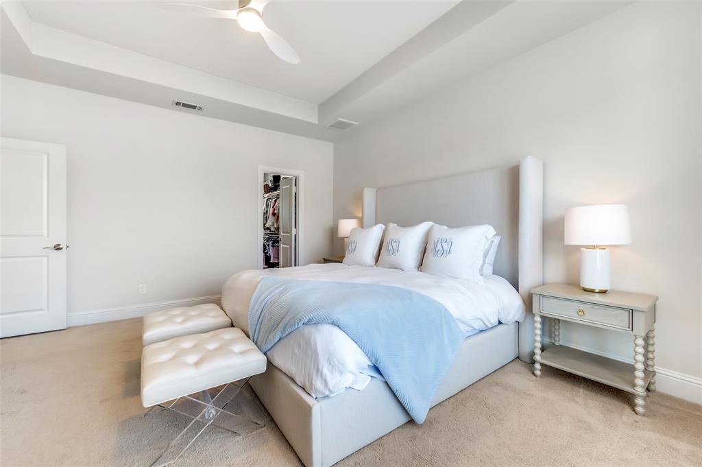 5916 Hudson Condos - Residential