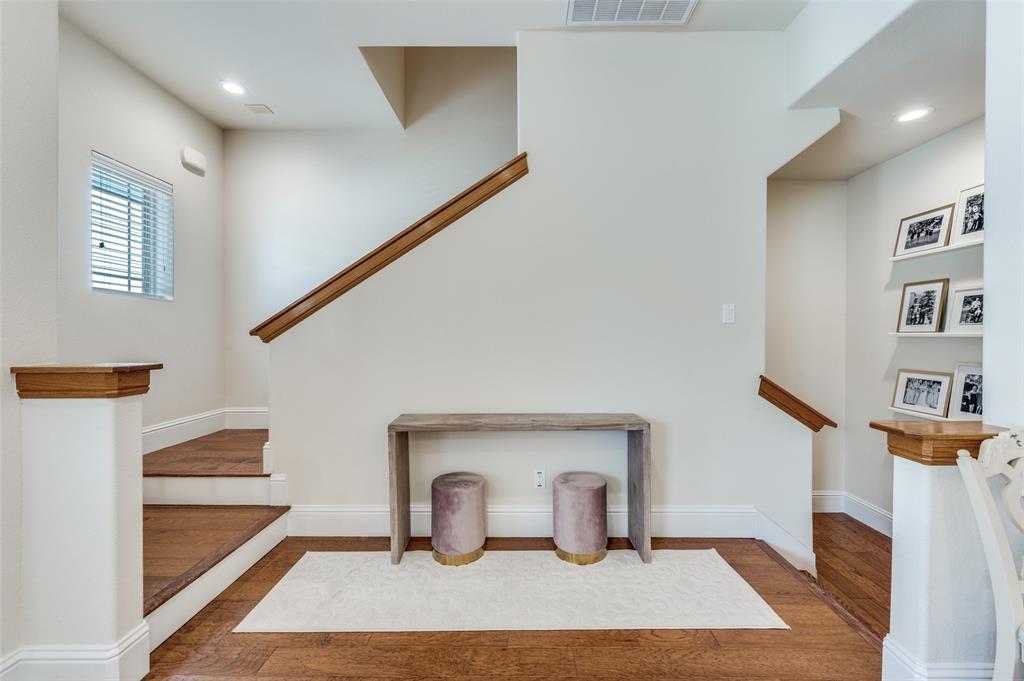 5916 Hudson Condos - Residential