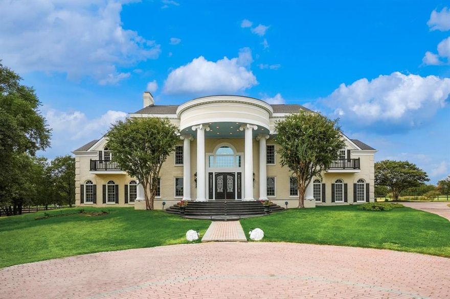 Recent Appraisal 2.7 M! LISTING PRICE IS opening bid amount. Price to be determined by LIVE Auction FRIDAY, NOVEMBER 10TH AT NOON.  OPENING BID 500K. Selling for the Estate of Edward Earl Griffin at Auction upon confirmation of Probate Court Approval. FOR SALE Gated 5 Acre Argyle Staple Estate w an Antebellum Plantation Style Home. Interior features include central entrance. Floating staircase. Steel Doors. Marble flooring. Views to inspire. Registration ONSITE at 10 AM LIVE AUCTION AT 12 NOON MUST CLOSE ON OR Close on or by December 21. BUYER TO VERIFY ALL INFO. YOU MUST SCHEDULE AN APPOINTMENT TO VIEW property! DO NOT BID IF YOU WILL BE UNABLE TO CLOSE! A NON REFUNDABLE 10% Buyer's Premium WILL be added to HIGH BID due immediately.Payable by personal or business check WITH PROOF OF FUNDS. BUYER MUST by December 21 2023. CASH OR BUYER TO ARRANGE FINANCING. BUYER pays pre selected TITLE POLICY.Survey provided by BUYER. No Contingency. Buyer to verify all info. AG EXEMPT FOR WILDLIFE