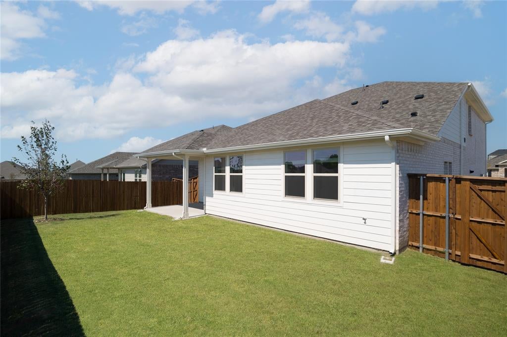 3049 Hollybrook Lane