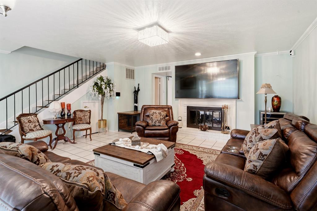 5860 Marina Drive 24