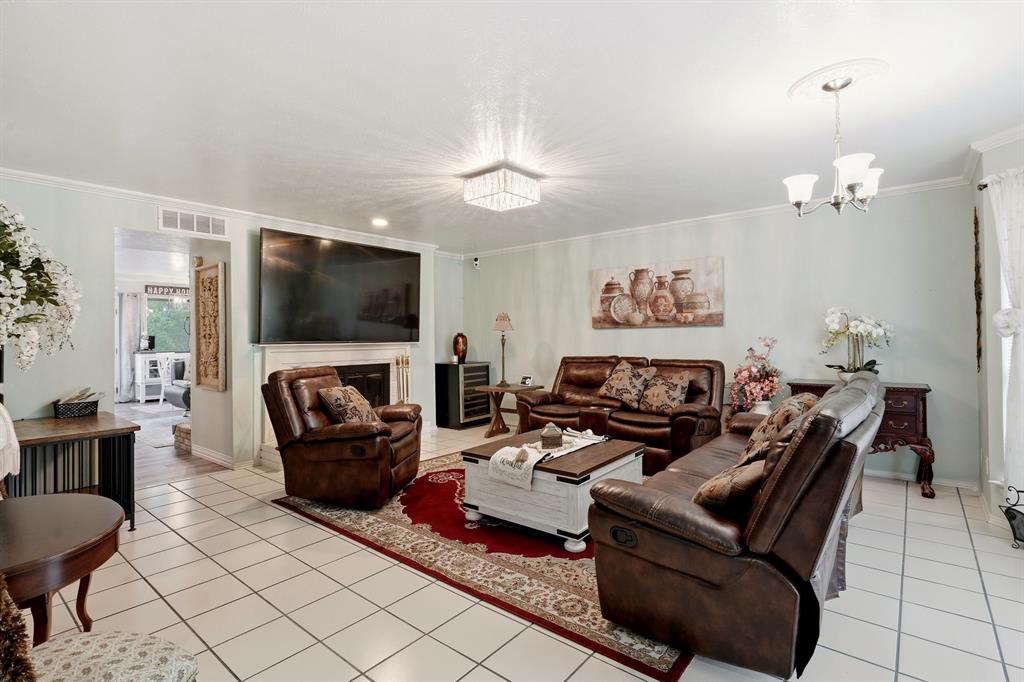 5860 Marina Drive 24