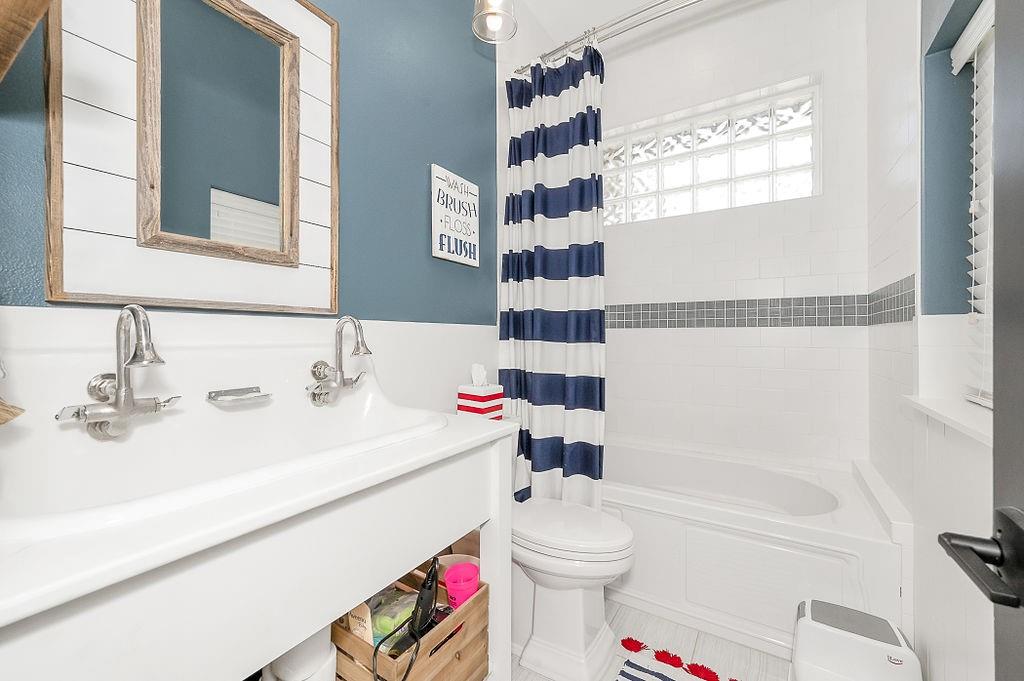 Sport-N-Rest Harbor - Residential