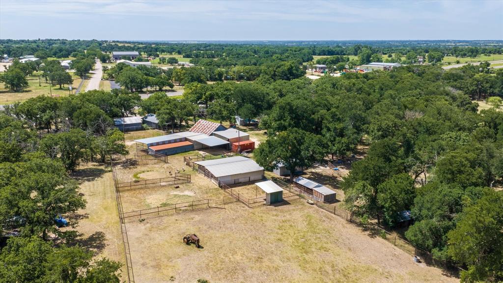 10202 S US Highway 377