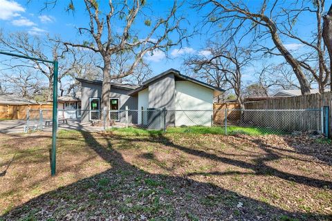 Tiny photo for 2337 Vega Street, Grand Prairie, TX 75050 (MLS # 21195910)