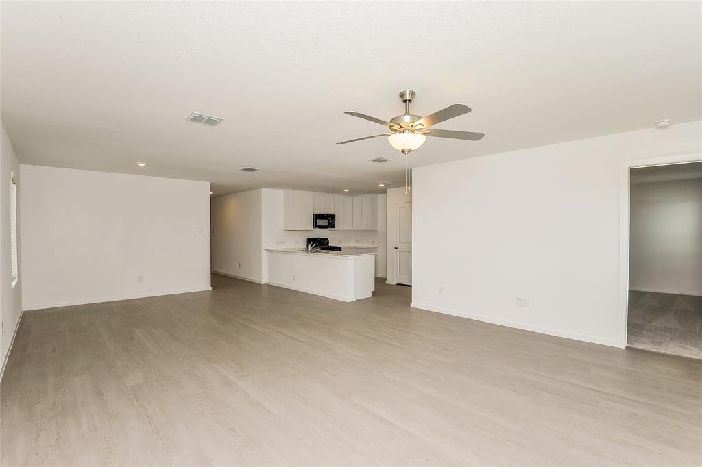 30 WEST - Residential Lease