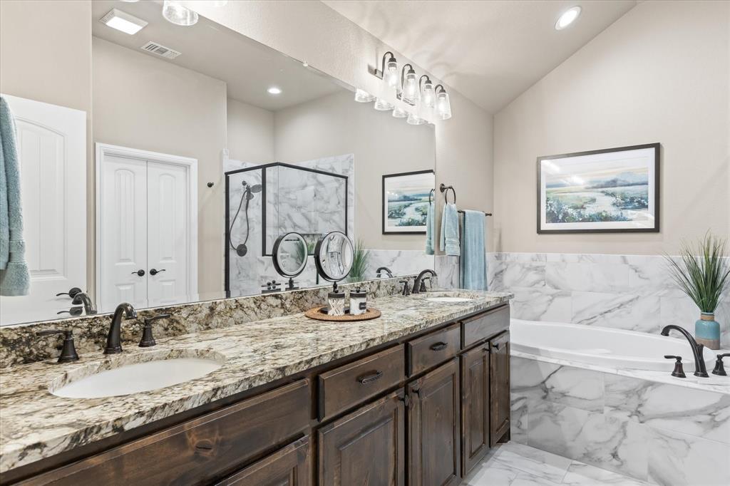 1321 Highland Park Circle