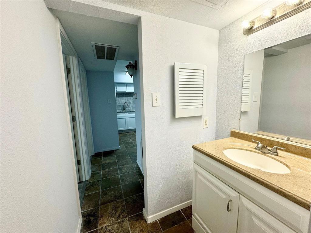 RICHLAND TRACE CONDOS - Residential