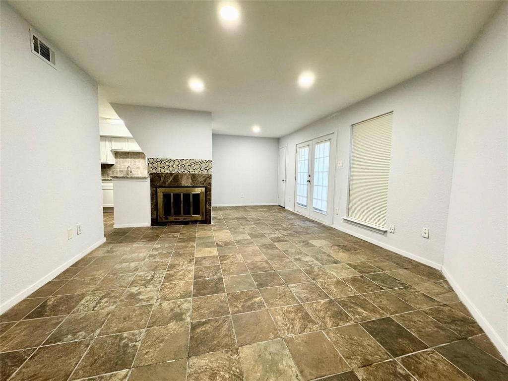RICHLAND TRACE CONDOS - Residential