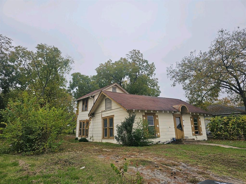 Little Frank Sub - Residential Income