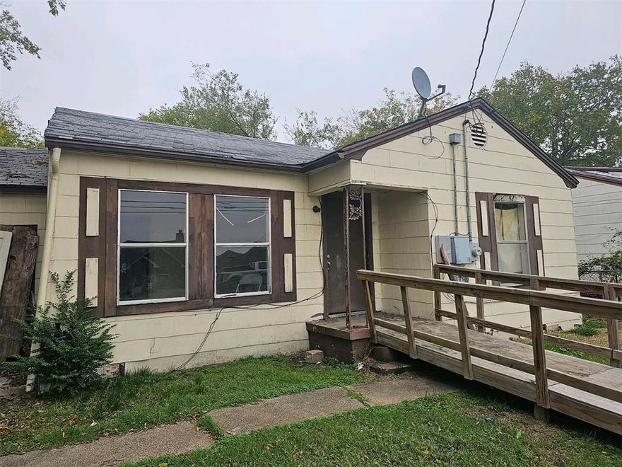 21 Homes package in 75401, value add play. Most homes are distressed and in need of renovation, 4 are fully remodeled with granite and new appliances. This portfolio can be split up into smaller groups or homes sold individually. Most homes are vacant due to sellers getting ready to sell. The ones that are rented are way below market. See the attached spreadsheet with a breakdown of units and info OWNER WILL FINANCE ALL, PART or SINGLE!!