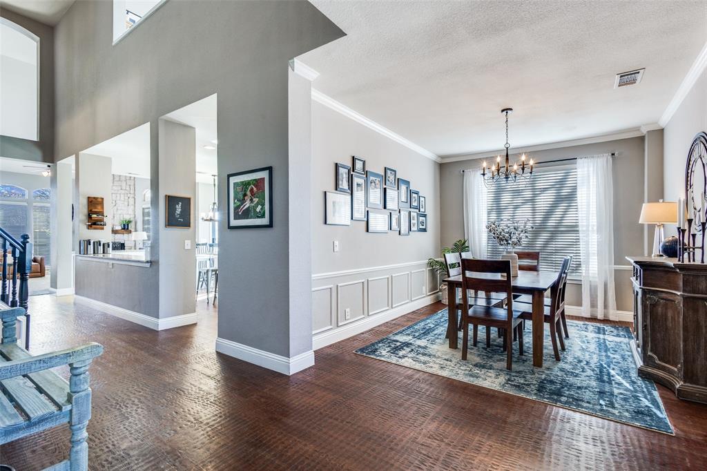 11180 Balcones Drive