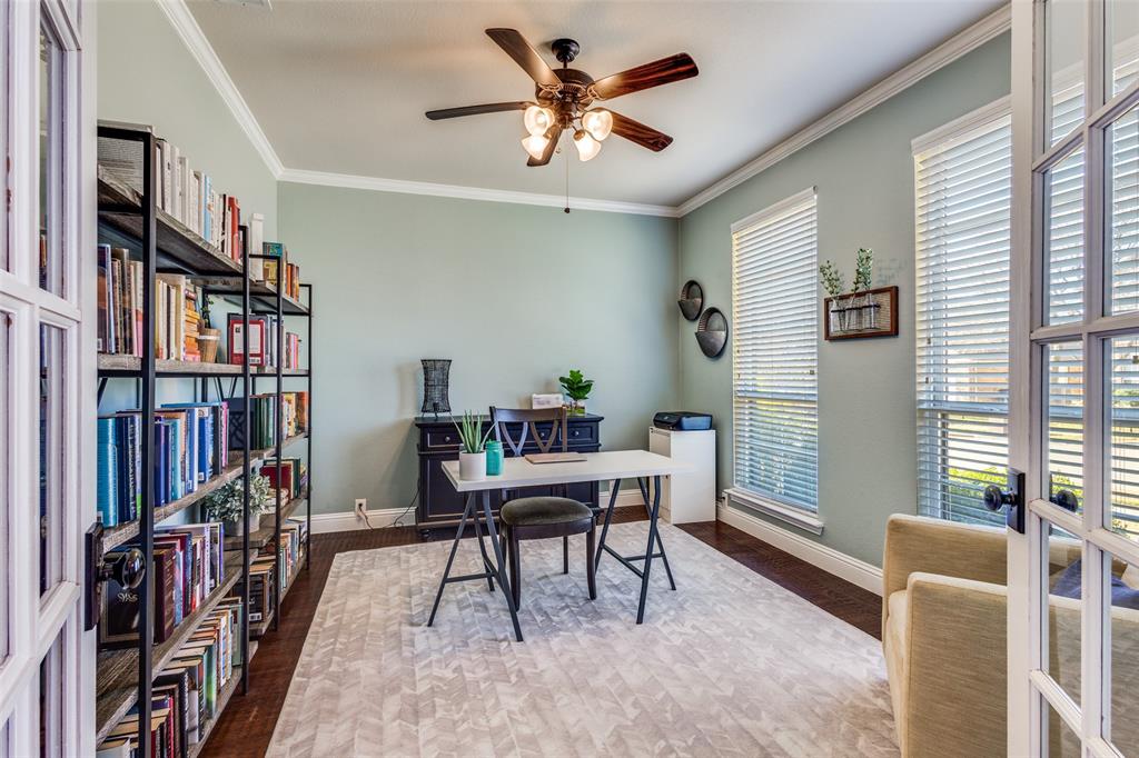 11180 Balcones Drive