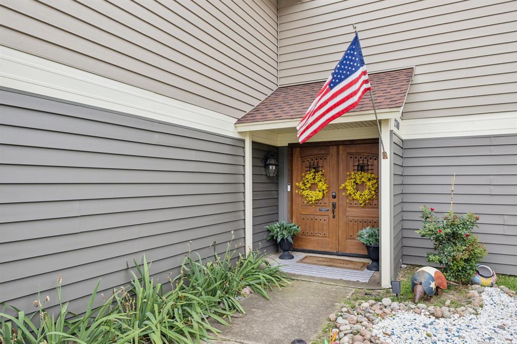 2700 Charter Oak Drive