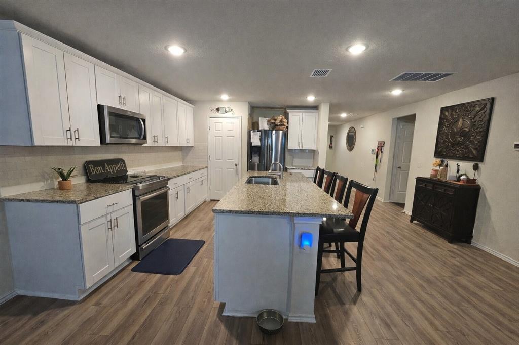 Elizabeth Crk Alpha Ranch - Residential