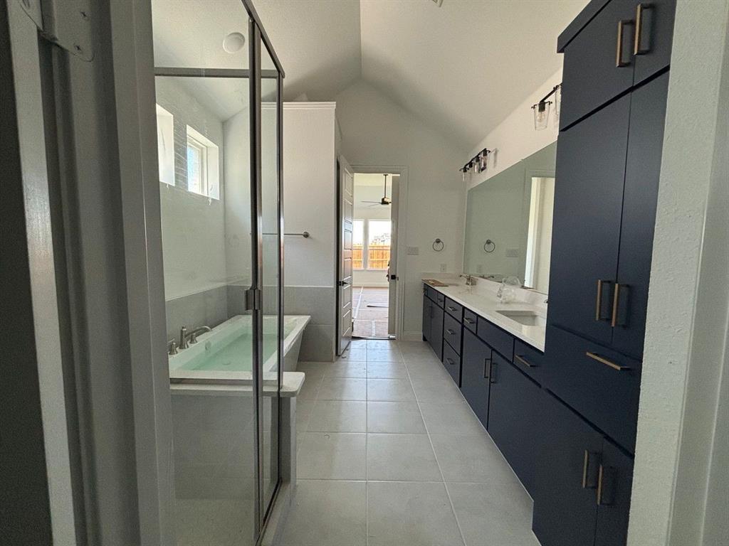 11828 Micato Road