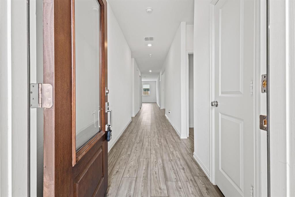 3708 Milkweed Road