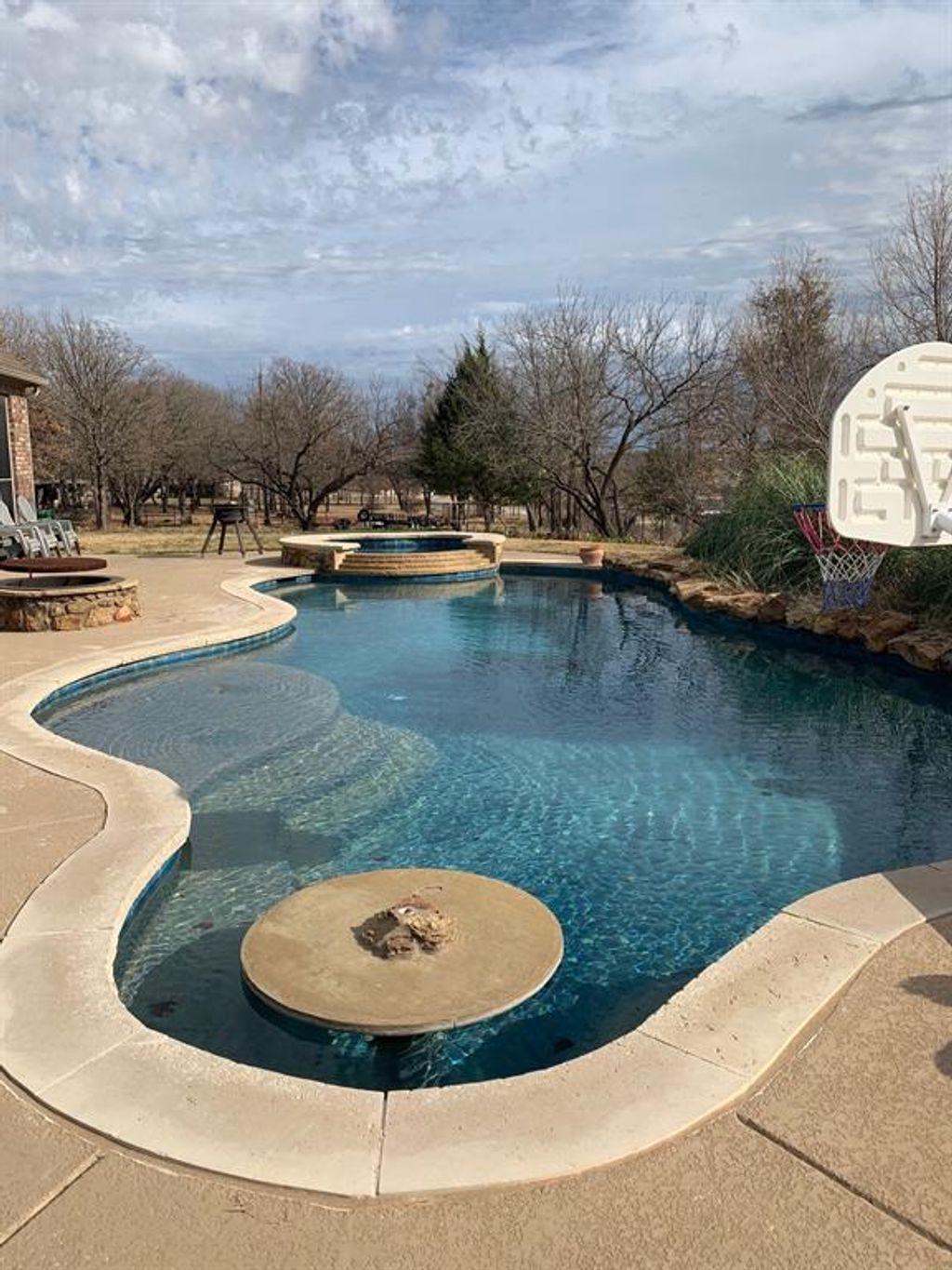 Photo of 124 Carnes Court, Springtown, TX 76082 (MLS # 21279977)