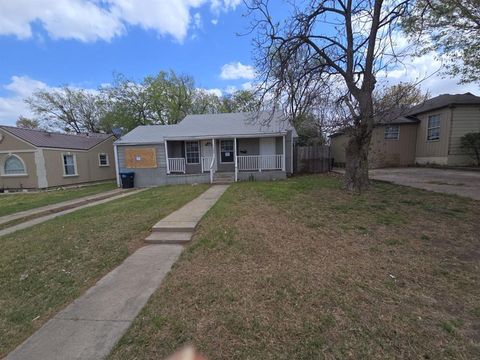 4363 Sandage Avenue Fort Worth TX 76115