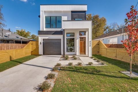 424 Cleaves Dallas TX 75203