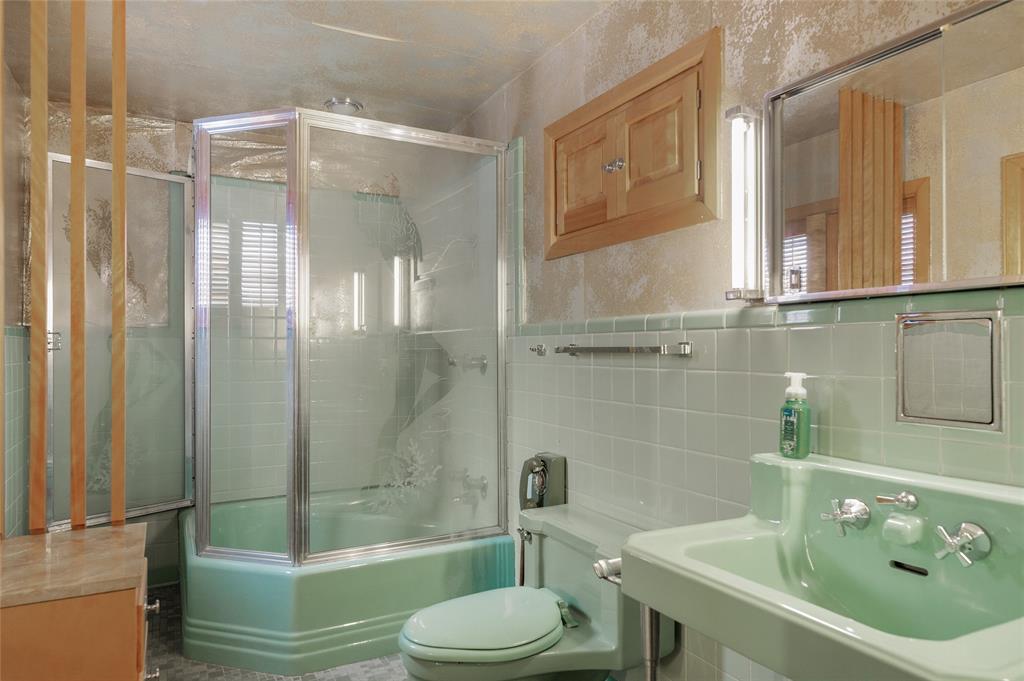 Stevens Add - Commercial Sale