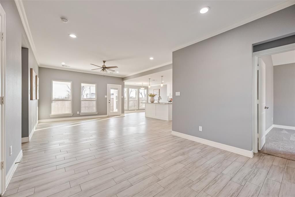 Photo of 1707 Pollard Street, Greenville, TX 75401 (MLS # 21169770)