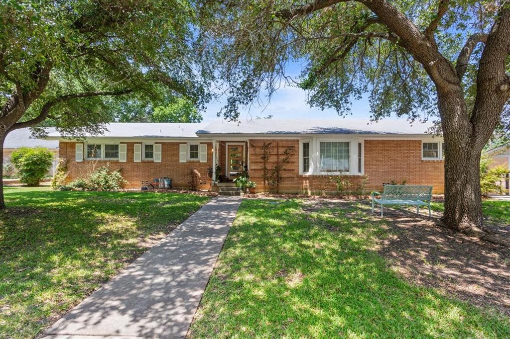 Tam Oshanter - Residential