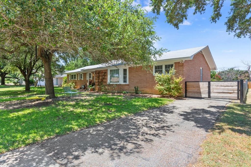 Tam Oshanter - Residential