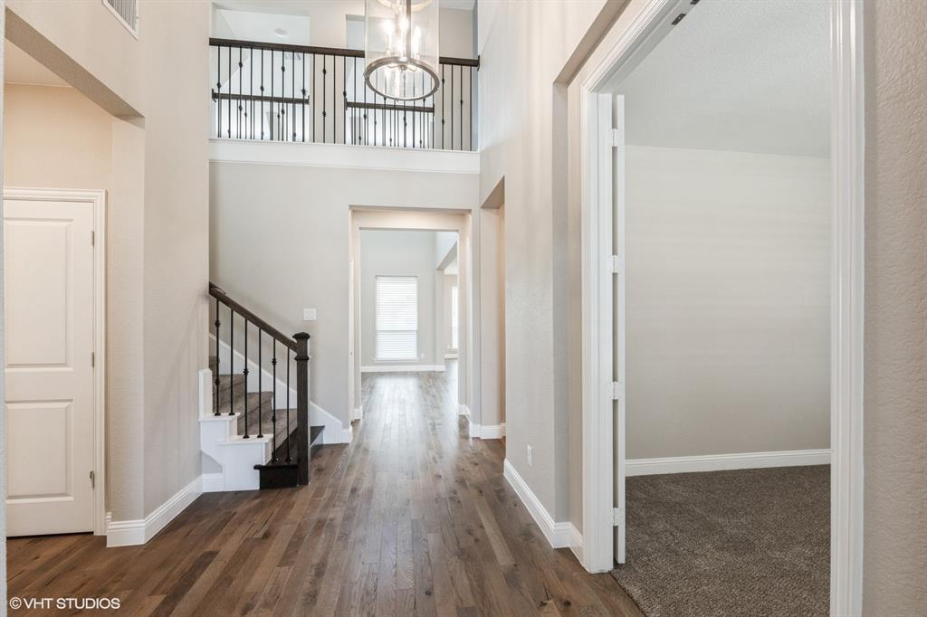 5105 Hedgerow Drive