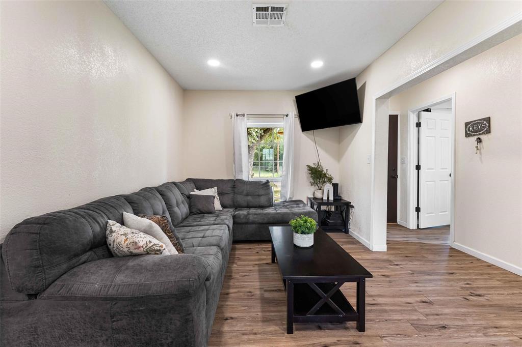 Wood E S - Residential