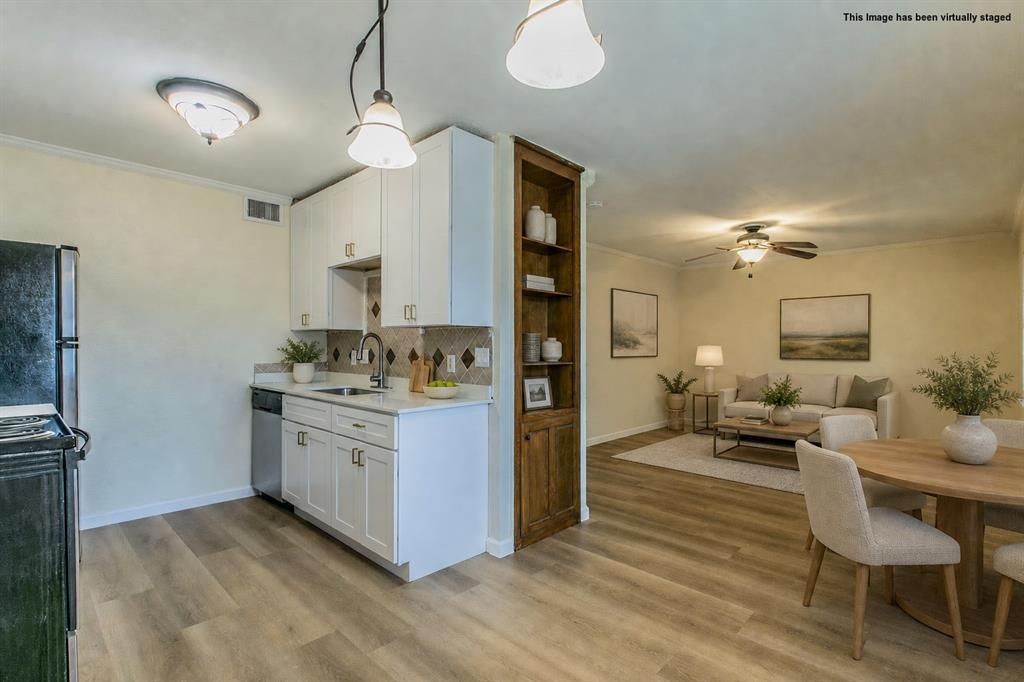 1214 Baylor Avenue 205