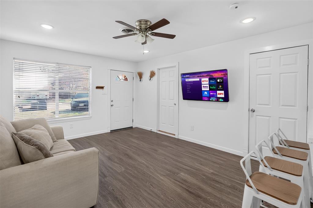 1005 Altamont Drive