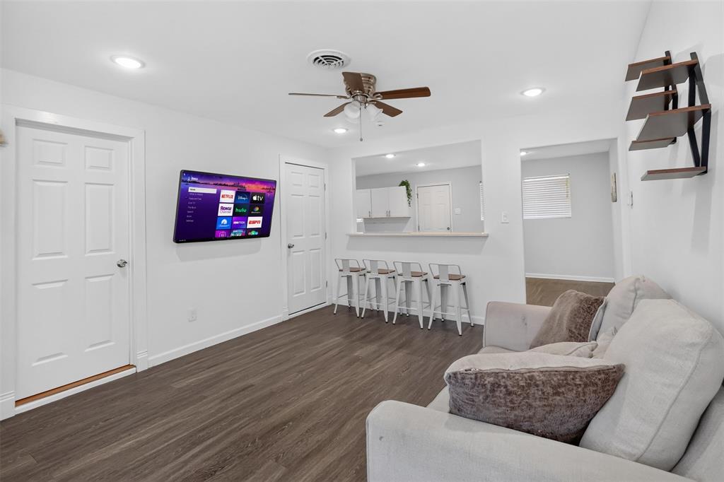1005 Altamont Drive