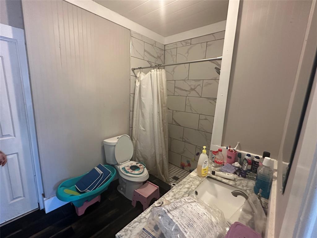 Geren J P Addnreplt Fitch - Residential