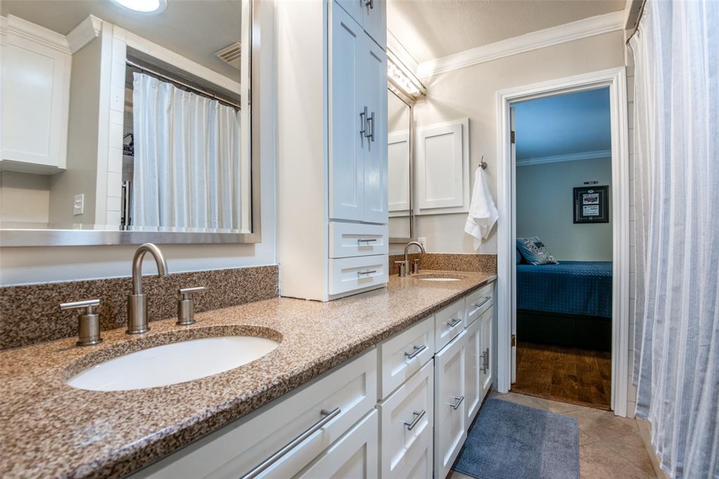 Russwood Acres 2nd Instl - Residential