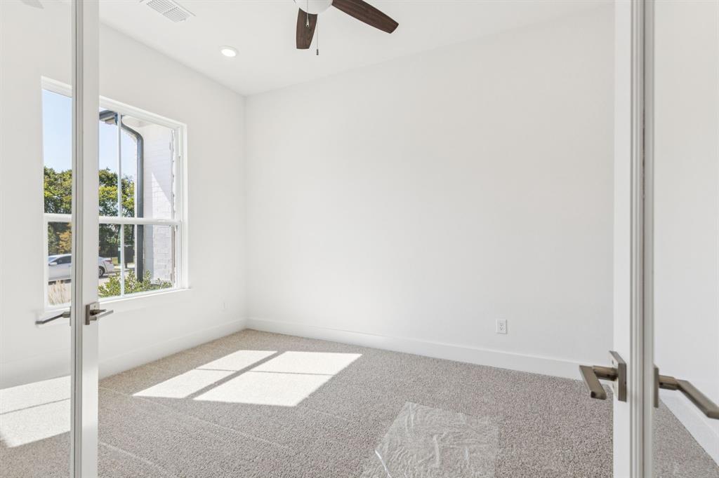 Mantua Point - Residential