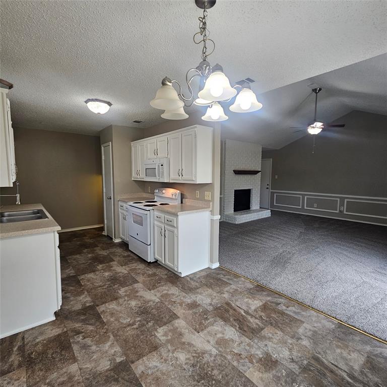 North Hills Estates - Residential